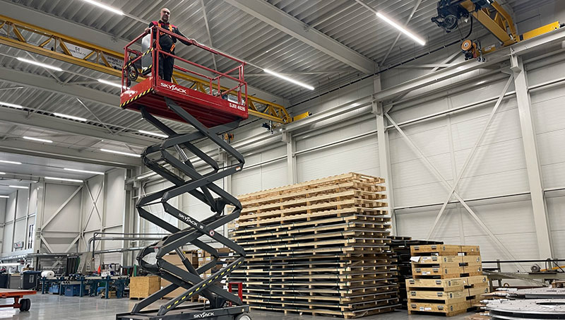 Aerial work platform certificate at Van Geenen.